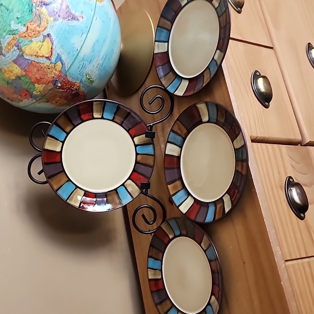 4 Joshua Maxwell Studio Plates